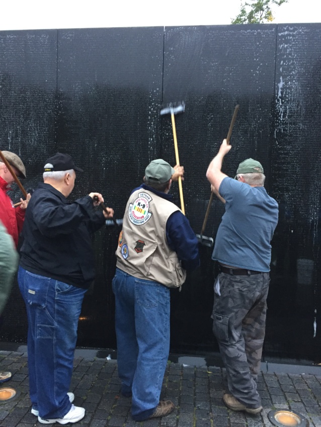 Al Poole - Vietnam Wall October 2016